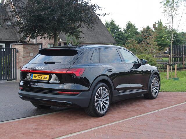 Audi e-tron 55 quattro edition 95 kWh | Cruise Control | Parkeersensoren | DAB | NL-Auto |