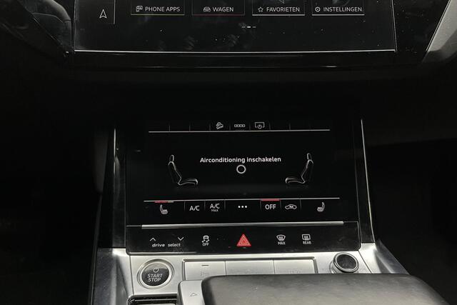Audi e-tron 50 quattro Black edition | Blackpack | Panoramadak | 1e eigenaar |