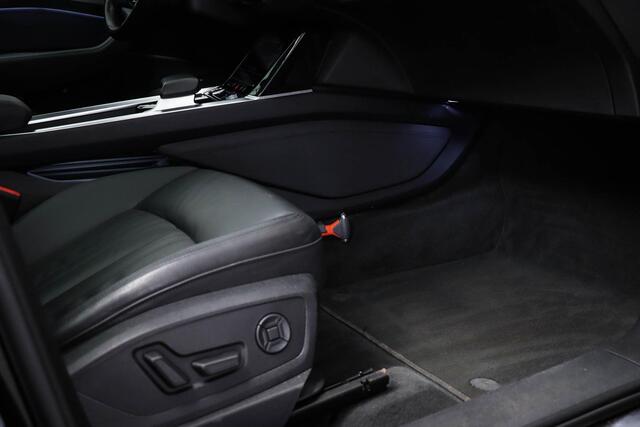 Audi e-tron e-tron 50 quattro Launch edition plus 71 kWh | PANORAMADAK | LEDER
