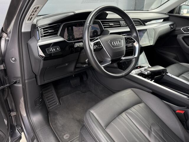 Audi e-tron 50 Quattro Launch Edition Plus ?SOH 92.4% ?Panoramadak ?Vol Leder ?Luchtvering ?Full LED ?Elektrische Achterklep ?Parkeersensoren ?Trekhaak