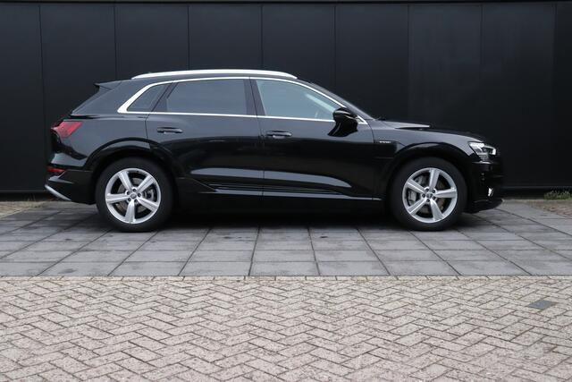 Audi e-tron e-tron 50 quattro Launch edition plus 71 kWh | PANO | MEMORY | LEDER | STOELVERW. | PDC | CRUISE | NAVI |