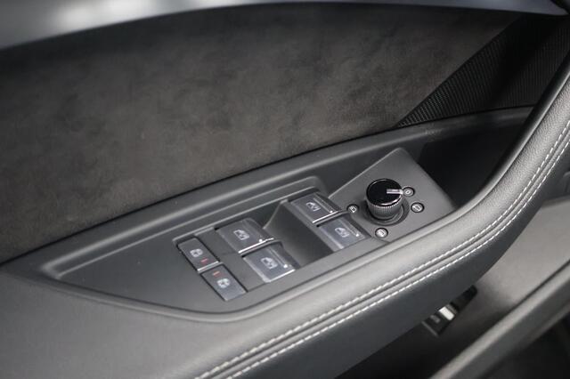 Audi e-tron 55 quattro S edition 95kWh 408PK | Panoramadak | Matrix | Camera