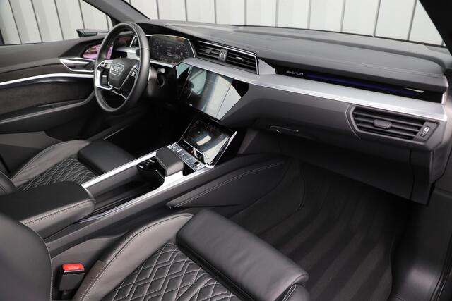 Audi e-tron Sportback 55 S quattro 95 kWh | 408PK | Luchtvering | Head-up | Keyles-go | Sfeerverlichting | B&O | Matrix-led | S-Stoelen | Leder | 2020.