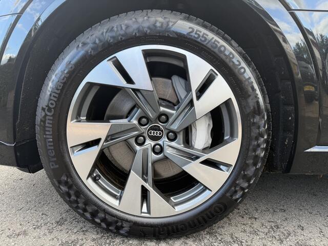 Audi e-tron 55 quattro S ed 95