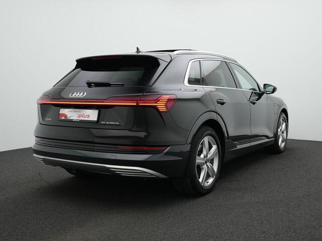Audi e-tron 55 quattro Advanced edition Plus 95 kWh 408 pk | Panoramadak | Trekhaak | Valcona leder | Geheugenstoel | Rondomzicht camera | Head-up display