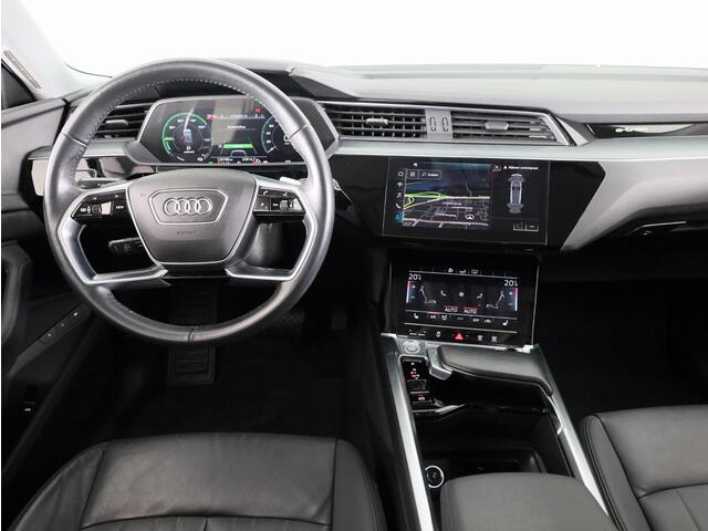 Audi e-tron e-tron 50 quattro Launch edition plus 71 kWh 313pk | SoH 90% | Panoramadak | Lederen bekleding | Adaptieve cruise controle | Elektrisch verstelbare voorstoelen | Memory