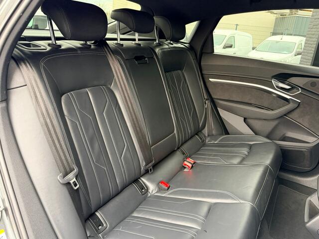 Audi e-tron Sportback 50 quattro S edition 71 kWh | Luchtvering | Pano | Stoelverw. | Leder | 21"| ¤ 28.950,- Incl. BTW