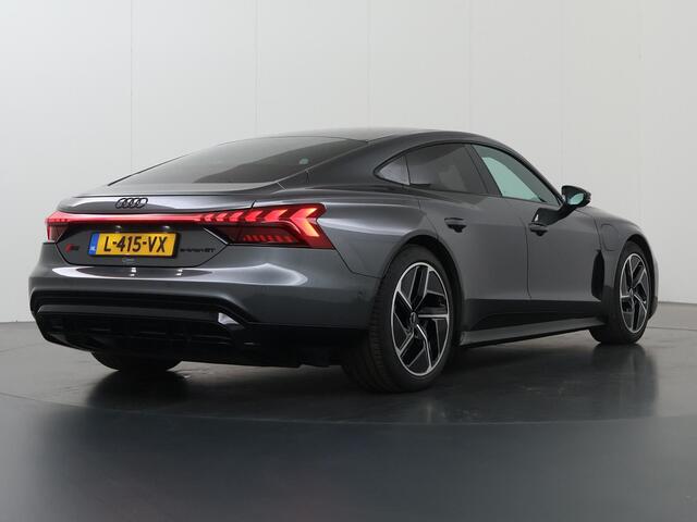 Audi e-tron GT RS 93 kWh | SOH 92% | 790pk | Adaptief Onderstel | Panoramadak | Matrix LED + Laserlicht | Sportstoelen | Designpakket RS | B&O Sound | Ele.verstelbare stoelen + Geheugen | Adaptieve Cruise Control | 360 Camera | Stoel/Stuurverwarming | Stoelkoeling | 