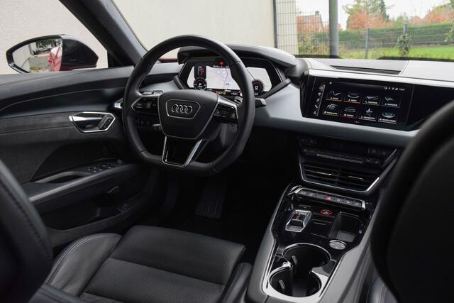 Audi e-tron GT Quattro / RS Design Interieur/ Luchtvering/ Bang & Olufsen Sound System/ Panoramadak/
