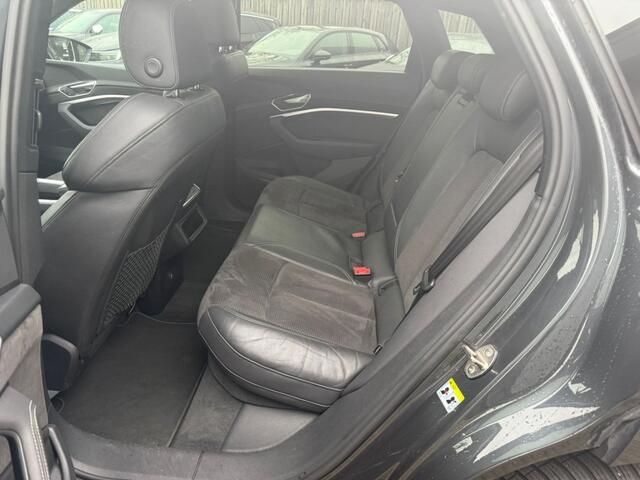 Audi e-tron 50 QUATTRO S EDITION ACC PANO MATRIX