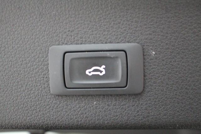 Audi e-tron Sportback 55 quattro S edition 408 PK Panoramadak | B&O Audio | Leder | 360 Camera | 94% SoH