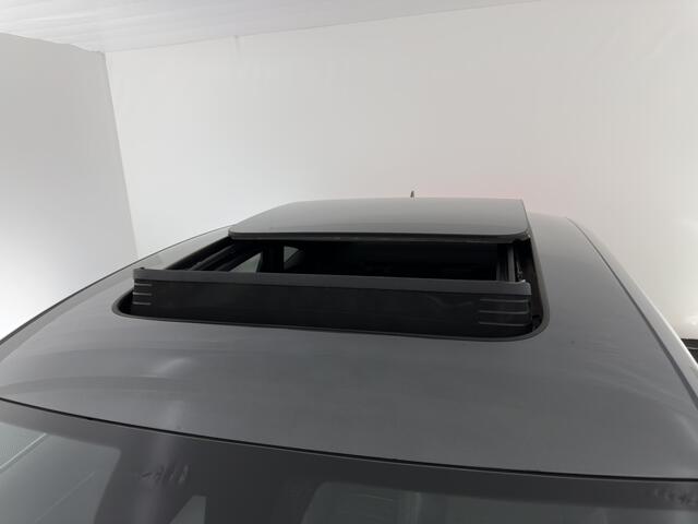 Audi e-tron Sportback 50 quattro S edition 71 kWh [3-Fase] {SOH-99%} (INCL.BTW) *PANO | LEATHER-MICROFIBRE | ADAPTIVE-CRUISE | FULL-LED | DIGI-COCKPIT | KEYLESS | MEMORY-PACK | CAMERA | NAVI-FULLMAP | SHIFT-PADDLES | DAB+ | COMFORT-SEATS | 21''ALU*