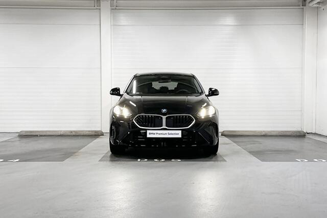 BMW 1-SERIE 120 | M-Sport Design | Driving Assistant | Parking Assistant