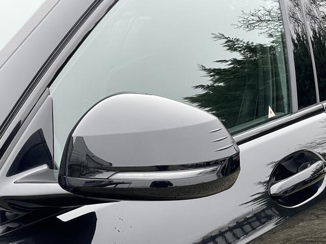 BMW 1-SERIE 5-deurs 120 | M-Sport Pro | Panorama | Harman/Kardon | Stuur + Stoelverw. | 19''