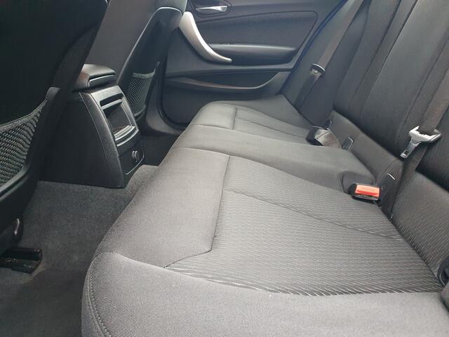 BMW 1-SERIE 116d EDE Executive NAVI/CRUISE/CLIMA/LMV