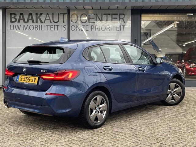 BMW 1-SERIE 118i Introduction Edition | Trekhaak | Camera | Navi