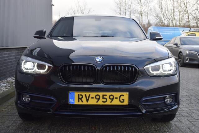 BMW 1-SERIE 116i Edition Sport Line Shadow Executive Sportstoelen, Navi prof, PDC v+a,