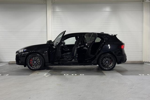 BMW 1-SERIE 123 xDrive | M-Sport Pro | Innovation Pack | Head-up Display | Harman/Kardon | Comfort Access