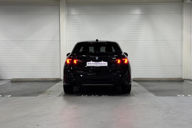 BMW 1-SERIE 123 xDrive | M-Sport Pro | Innovation Pack | Head-up Display | Harman/Kardon | Comfort Access