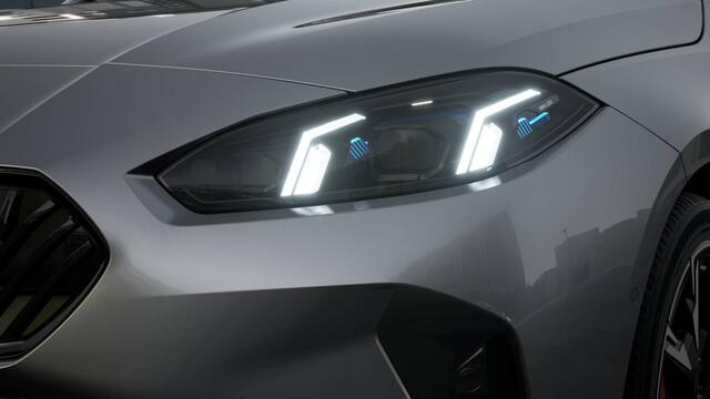 BMW 1-SERIE 120 High Executive M Sport Automaat / Sportstoelen / Adaptieve LED / M Adaptief onderstel / Comfort Access / Parking Assistant Plus / Head-Up / Stuurverwarming