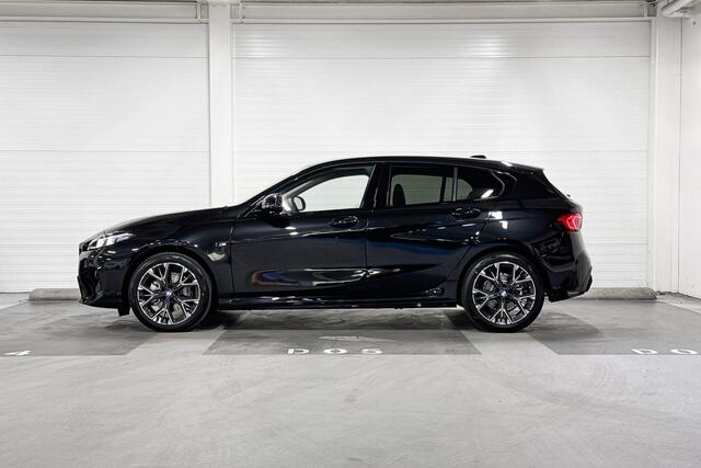 BMW 1-SERIE 120 | M-Sport Design | Premium Pack | Driving Assistant | Adaptive Led | Comfort Access