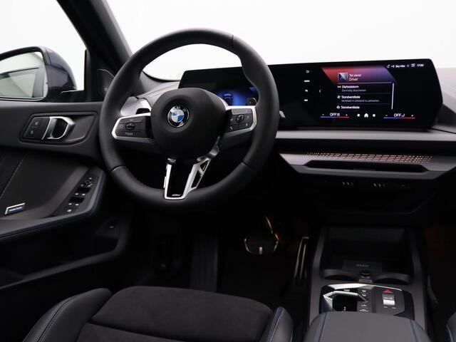 BMW 1-SERIE 120 M Sportpakket Pro | Premium Pack | Stuurwielrand Verwarmd | M Adaptief onderstel | Panoramadak | Driving Assistant | Harman Kardon | 19''