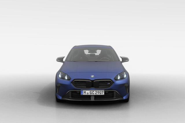 BMW 1-SERIE M135 xDrive BMW 1 Serie M135i xDrive | M Sport Pro | Premium Pack | Harman-Kardon sound system