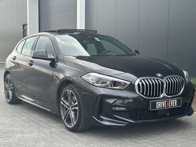 BMW 1-SERIE 118i M PACK 2022 FULL PANO NAVI CAMERA CLIMATE CR CONTROL SPORTV