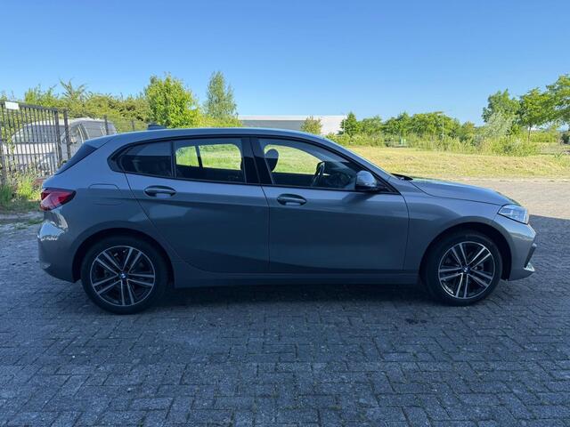 BMW 1-SERIE 118i