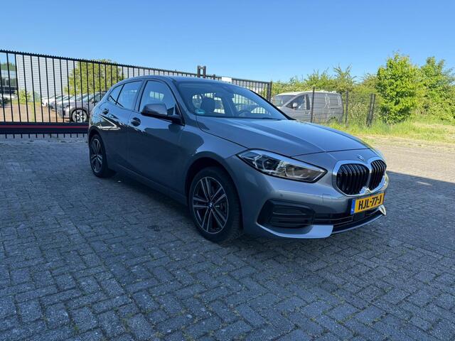 BMW 1-SERIE 118i