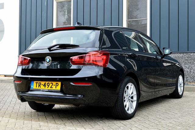 BMW 1-SERIE 118i Sport-Line Rijklaarprijs-Garantie Navigatie Led Sport Interieur Airco