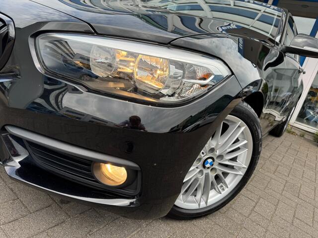 BMW 1-SERIE 118i Corporate Lease I Automaat I Navigatie I Dealer onderhouden