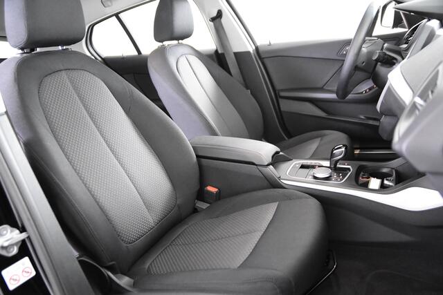 BMW 1-SERIE 116d Advantage *1ste eigenaar*Navigatie*Parkassist*