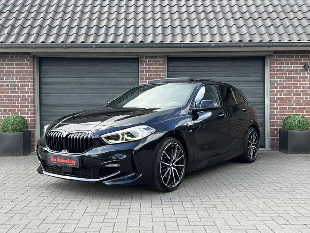 BMW 1-SERIE 118I High Exe M-Sport Pano Sfeer Zwart optiek ACC