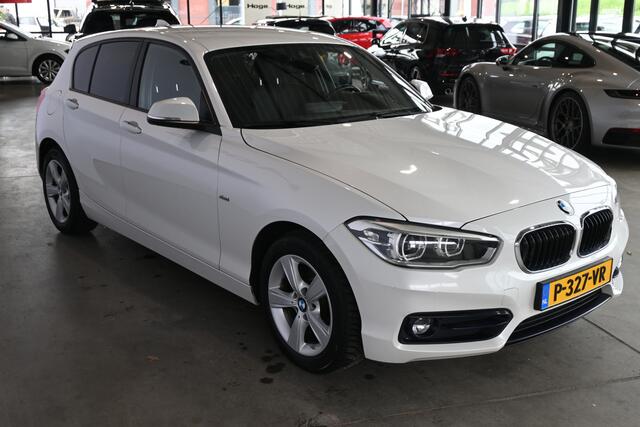 BMW 1-SERIE 116i Cima Navigatie Cruise Control LED Stoelverwarming Rijklaarprijs Inruil Mogelijk!