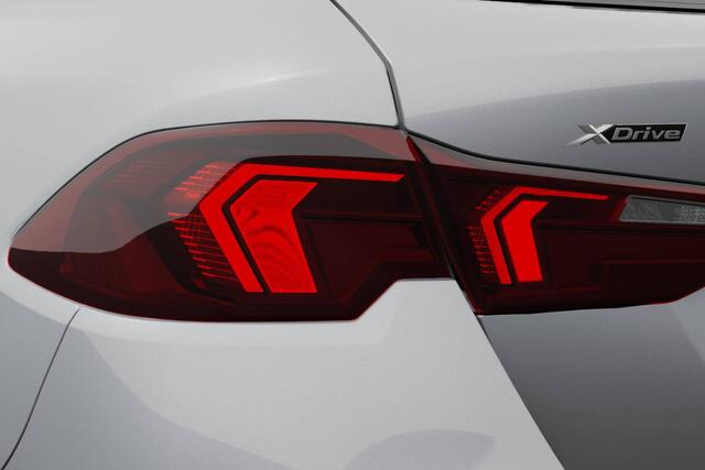 BMW 1-SERIE 123 xDrive | M Sport Pro | Premium Pack | Harman-Kardon sound system