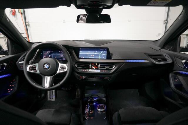 BMW 1-SERIE 118i M-Sport | Panoramadak | Harman Kardon | Head Up