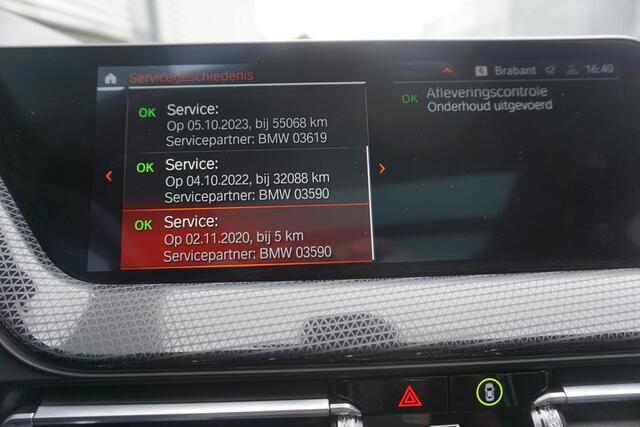 BMW 1-SERIE 118i 140PK Automaat Sport-line/Panodak/Camera/ Parking Pack