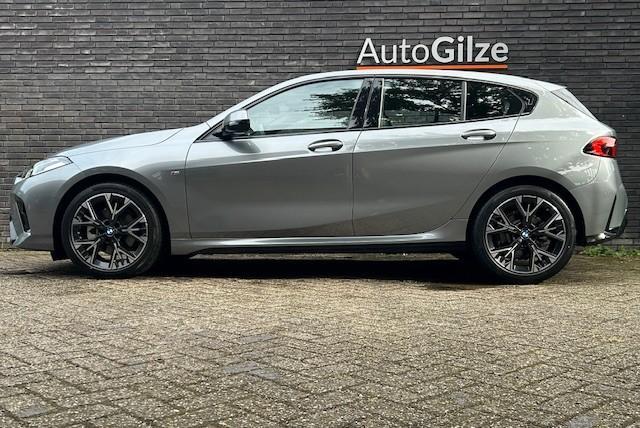 BMW 1-SERIE 120 M Sport Design Edition l Sfeer Verlichting l Automaat l Apple Carplay