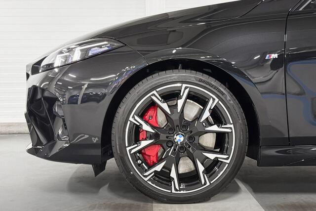 BMW 1-SERIE 120 | M-Sport Pro | Premium Pack | Driving Assistant | Harman/Kardon | Comfort Access