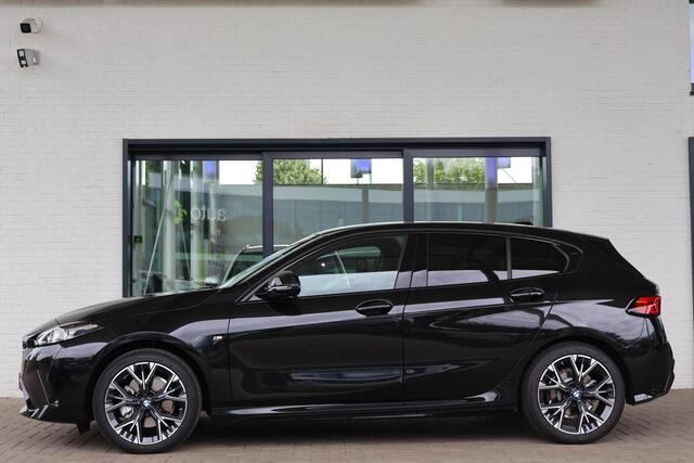 BMW 1-SERIE 5-deurs 120 | M Sport Design Edition | Premium Pack
