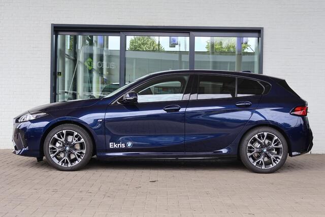 BMW 1-SERIE 5-deurs 120 | M Sportpakket | Innovation Pack | Driving Assistant Plus