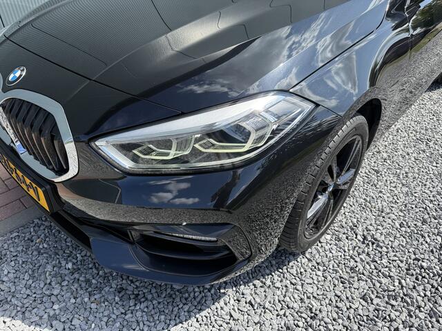 BMW 1-SERIE 118i 140pk Automaat High Executive Sportline 5-drs