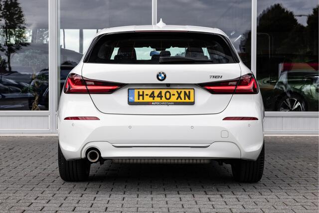 BMW 1-SERIE 118i High Executive Edition | Pano | Camera