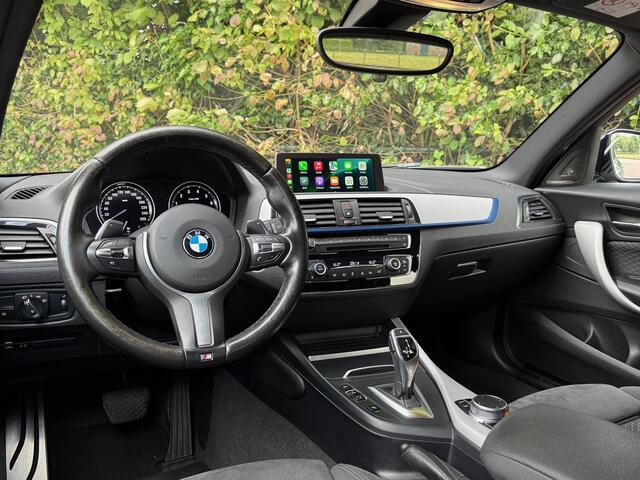 BMW 1-SERIE M140i High Exec M-SPORT/AIRCO/ACARPLAY/NAVI/PDC/NIEUWE APK/LED