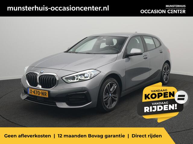 BMW 1-SERIE 118i - RIJKLAARPRIJS - Automaat - Achteruitrijcamera - All Seasonbanden - Stoel- en Stuurverwarming
