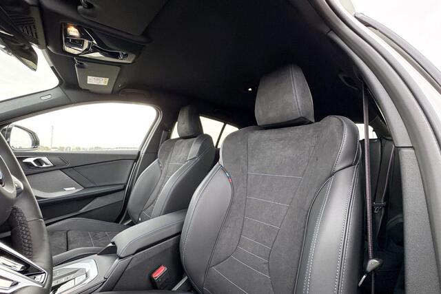 BMW 1-SERIE 120 M Sport Design Edition | Harman Kardon | Comfort Access | Stoelverwarming |