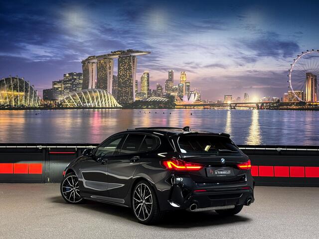 BMW 1-SERIE M135i xDrive High Ex H/K|Schuifdak|Camera|Leder