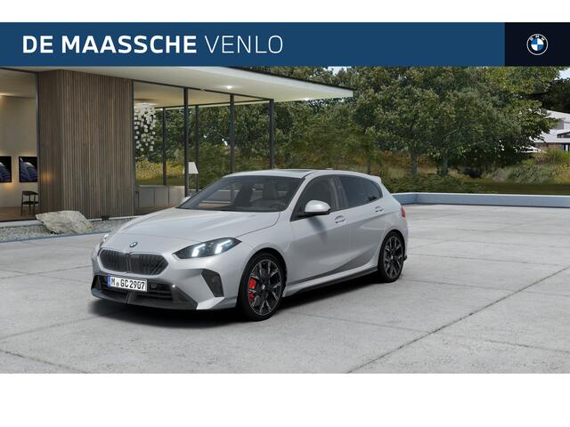 BMW 1-SERIE 120 High Executive M Sport Automaat / Panoramadak / Sportstoelen / M Adaptief onderstel / Comfort Access / Adaptieve LED / Head-Up / Harman-Kardon