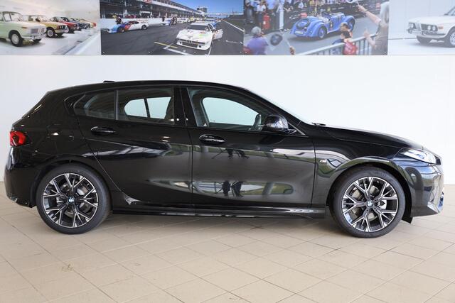 BMW 1-SERIE 120 M Sportpakket | Driving Assitant | Achteruitrijcamera | Stoelverwarming